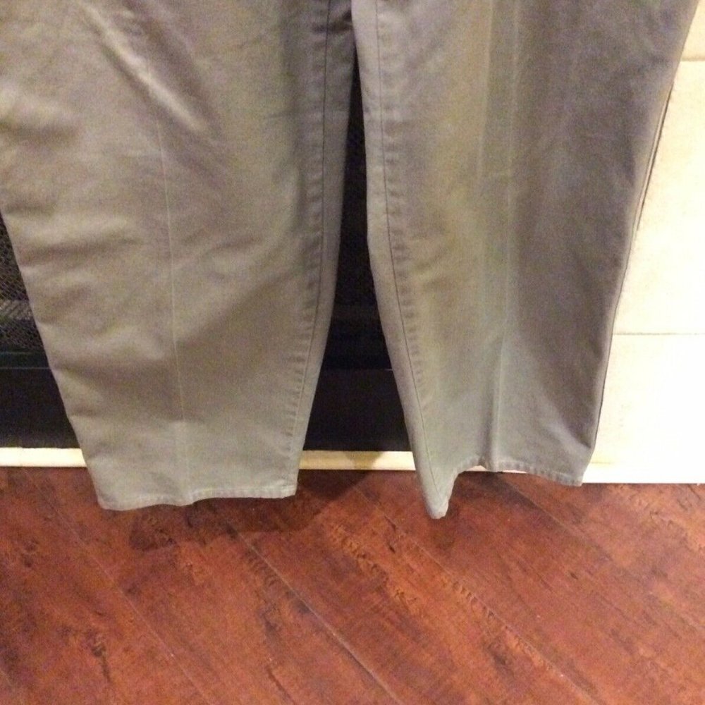 Duxbak Chino Casual Pants size 38x32 Olive green - Picture 4 of 10